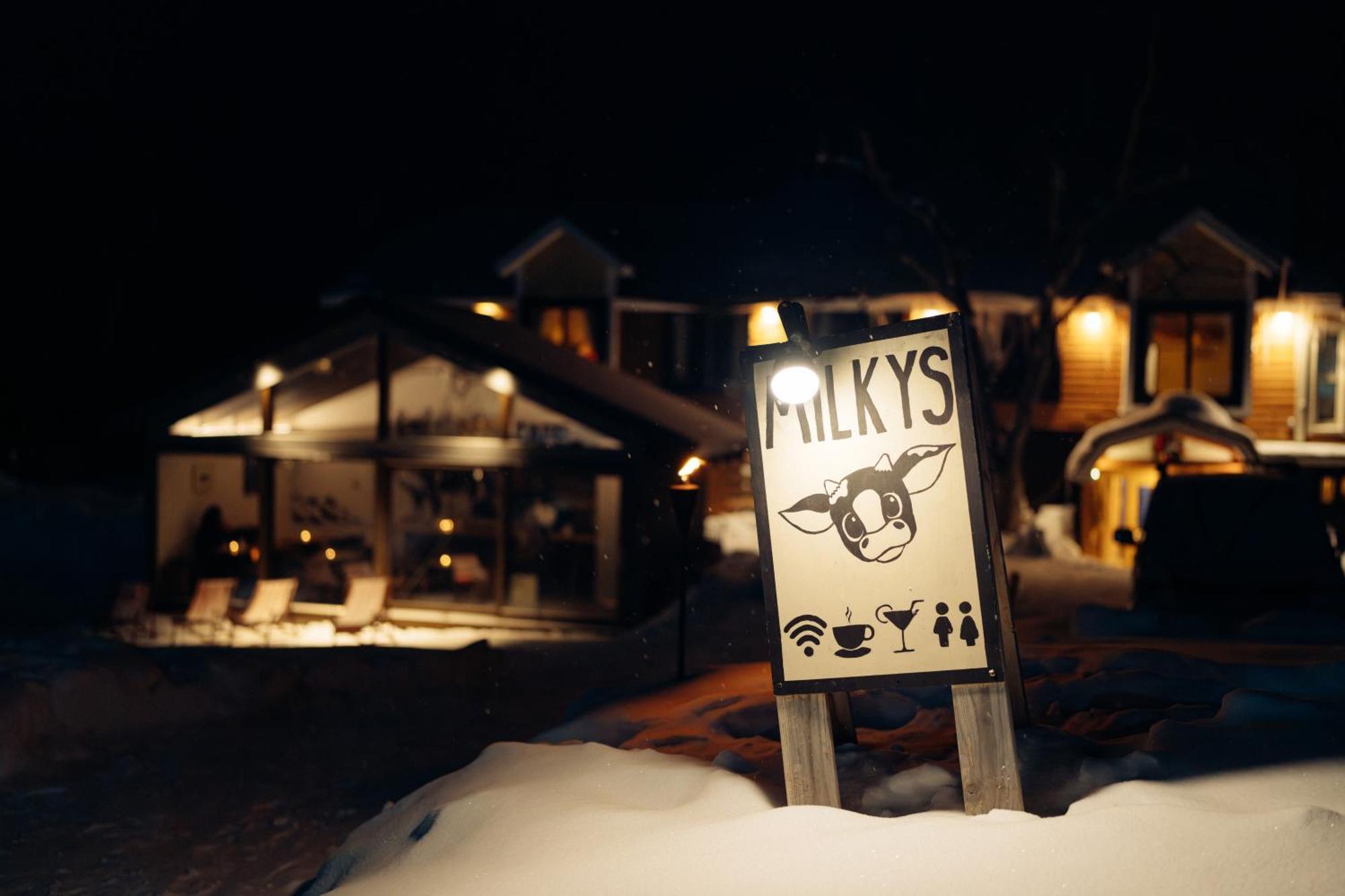 Country Inn Milky House Niseko Exterior photo